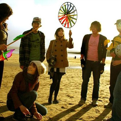 Gewinne 1x2 Tickets für Los Campesinos! im Palace