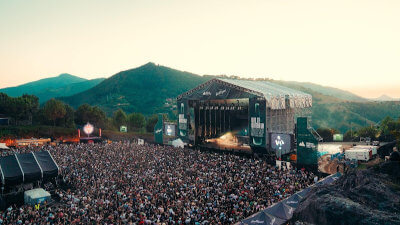 Bilbao BBK Live 2024 startet mit Arcade Fire, Massive Attack & Co