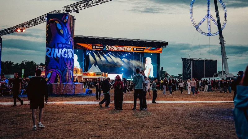 Sputnik Spring Break